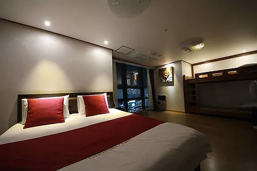 Hotel Camelia Puszan 2*,  Dél-Korea