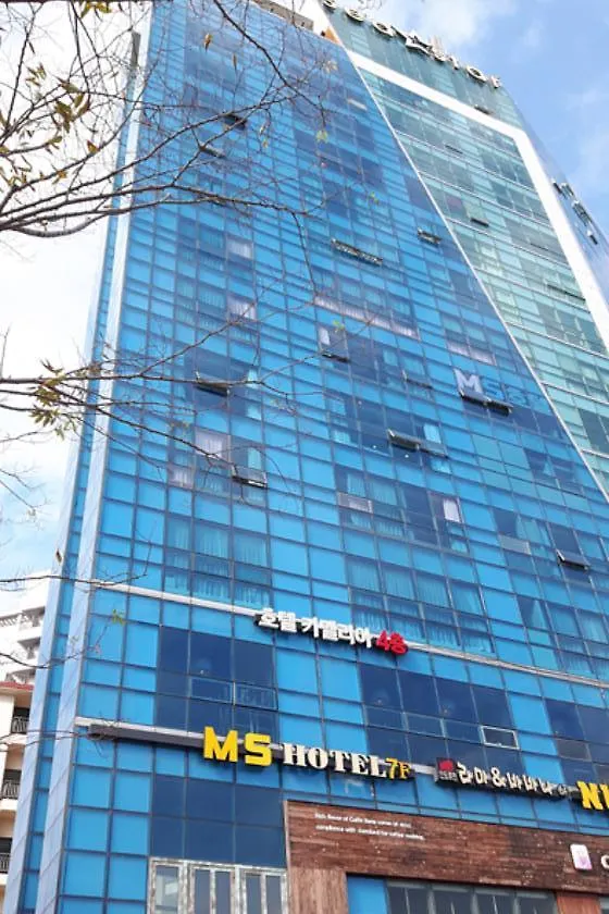 Hotel Camelia Puszan