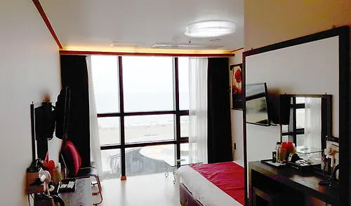 בוסאן Hotel Camelia