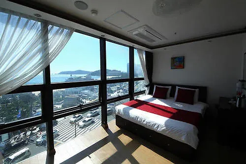 בוסאן Hotel Camelia
