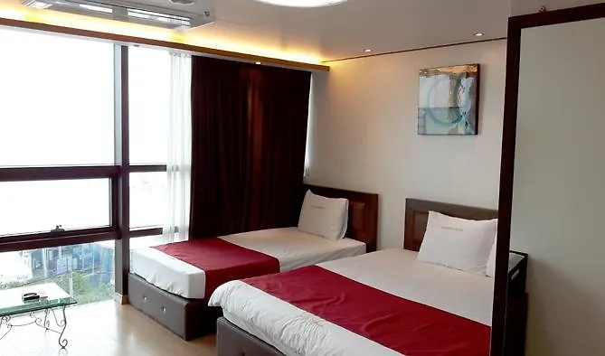 **  בוסאן Hotel Camelia קוריאה הדרומית