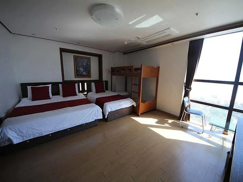 בוסאן Hotel Camelia